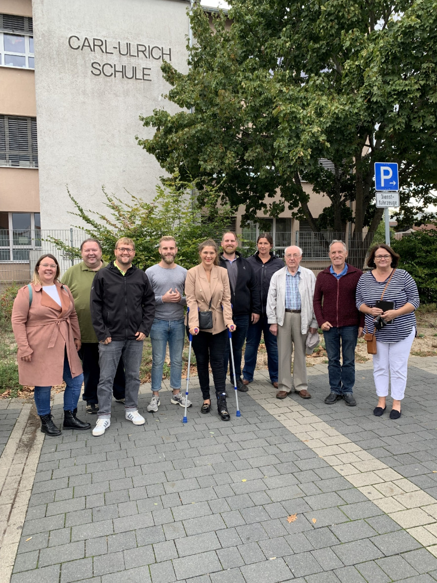 Die Weiterstädter CDU-Fraktion und der Schularbeitskreis der Kreistagsfraktion besuchten gemeinsam die Carl-Ulrich-Schule.
