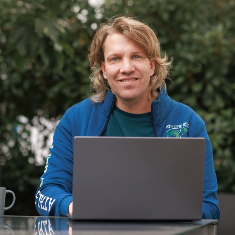  Tobias Altmannsberger